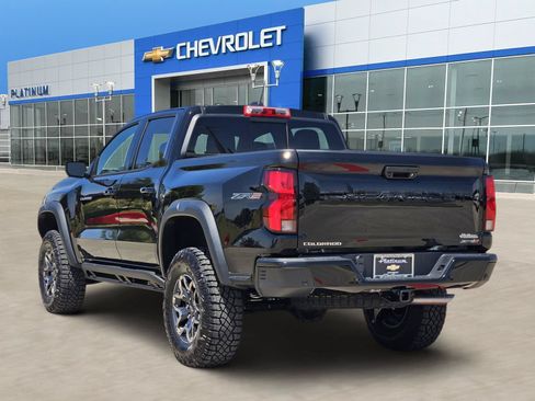 New 2026 Chevrolet Colorado ZR2 w/ Technology Package AWD/4WD image 4