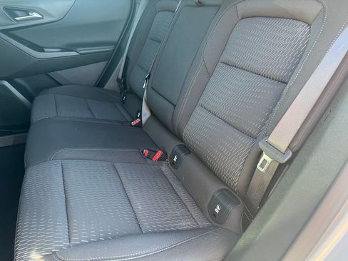 Used 2025 Chevrolet Equinox LT image 13