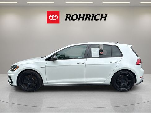 Used 2019 Volkswagen Golf R 4-Door AWD/4WD image 9