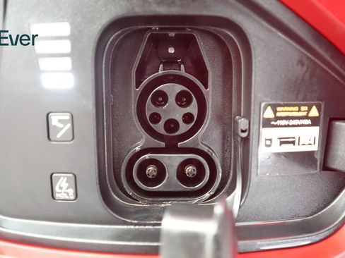 Used 2023 Kia EV6 GT image 10