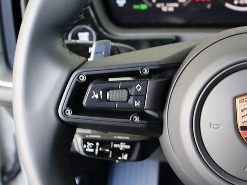 New 2025 Porsche Cayenne S image 30