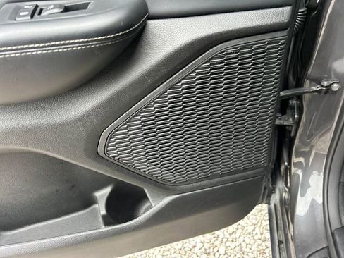 Used 2024 Jeep Grand Cherokee L Altitude image 45