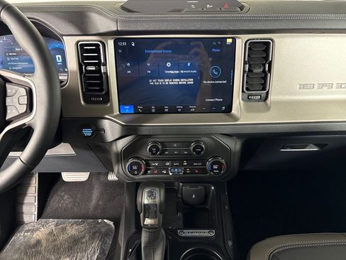 New 2026 Ford Bronco Outer Banks AWD/4WD image 29
