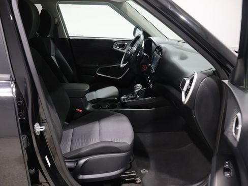 Used 2021 Kia Soul LX FWD image 22