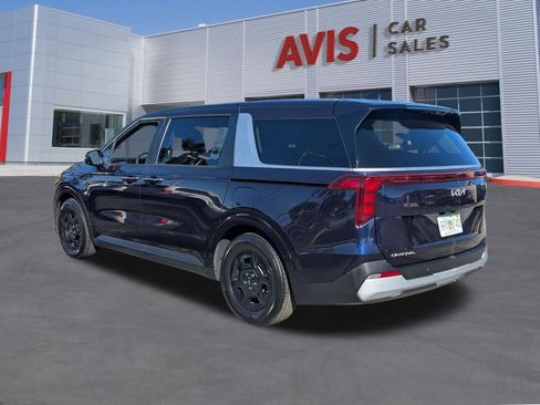 Used 2025 Kia Carnival LXS image 10