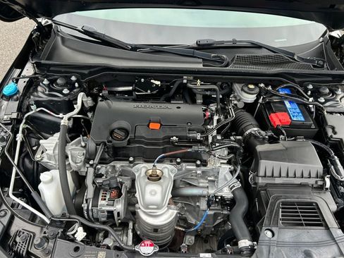 Used 2024 Honda Civic Sport image 29