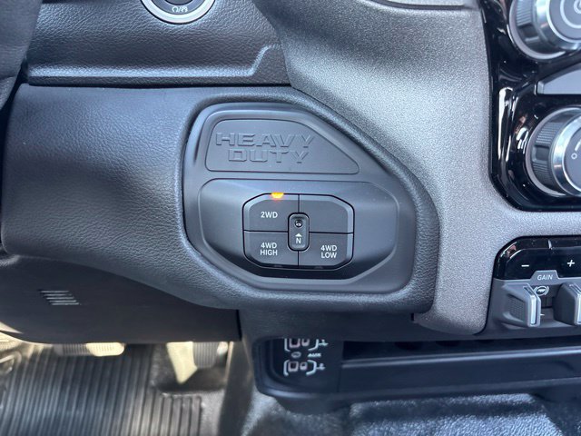 New 2026 RAM 3500 Tradesman AWD/4WD image 24