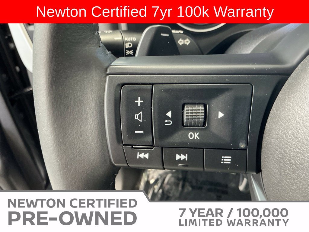 Used 2024 Nissan Rogue SV w/ SV Premium Package FWD image 30