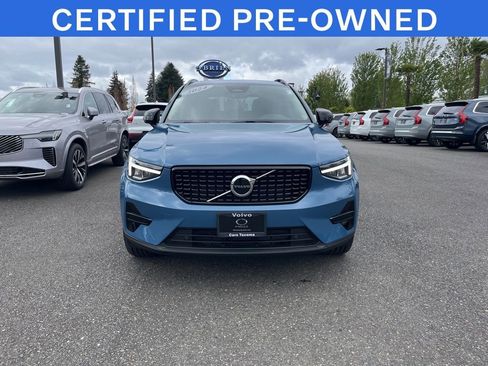 Certified 2024 Volvo XC40 B5 Core AWD/4WD image 9