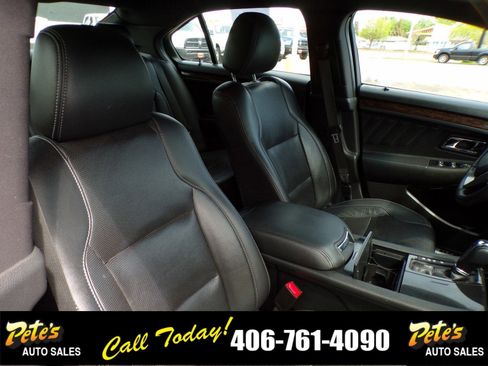 Used 2019 Ford Taurus Limited image 18