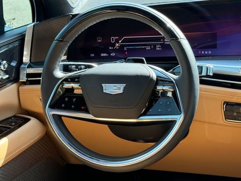 New 2025 Cadillac Escalade IQ Sport 2 w/ LPO, ONYX Package image 27