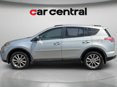 Used 2018 Toyota RAV4 Limited w/ Advanced Technology Package AWD/4WD image 2