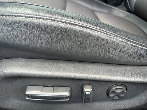 Used 2018 Honda Accord Sport image 19