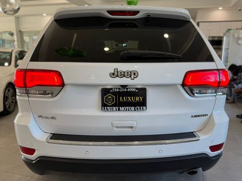 Used 2017 Jeep Grand Cherokee Limited AWD/4WD image 6