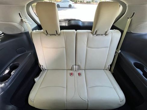 Used 2019 INFINITI QX60 Luxe w/ Essential Package AWD/4WD image 26