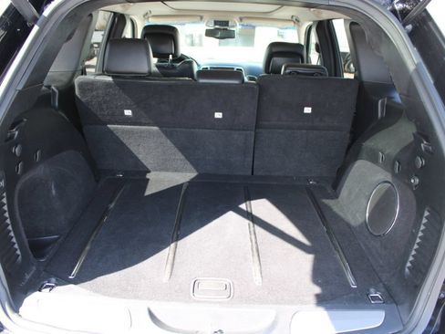 Used 2013 Jeep Grand Cherokee Limited w/ Luxury Group II RWD image 10