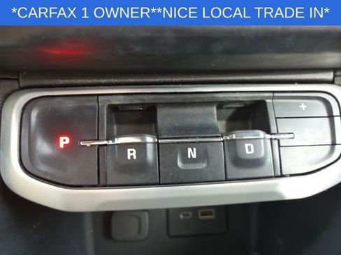 Used 2022 GMC Acadia SLE image 35