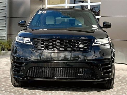 Used 2023 Land Rover Range Rover Velar R-Dynamic S image 2