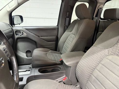 Used 2019 Nissan Frontier SV w/ Value Truck Package image 14