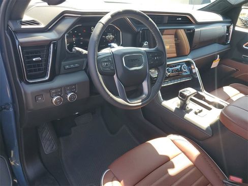 New 2026 GMC Sierra 1500 Denali Ultimate image 10