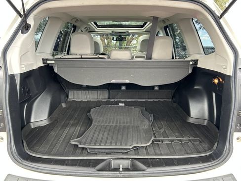 Used 2016 Subaru Forester 2.5i Limited w/ Protection Package #2 AWD/4WD image 5
