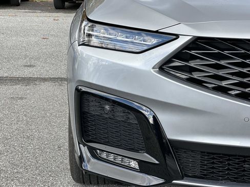 Certified 2025 Acura MDX A-Spec image 10