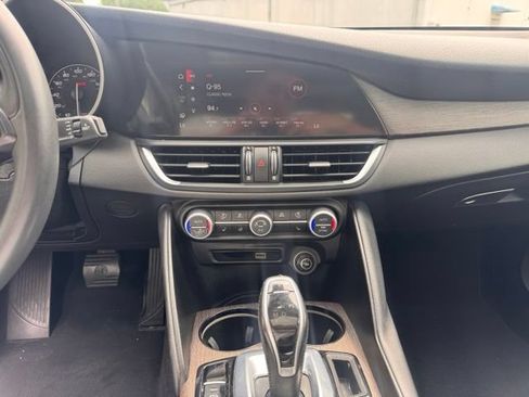 Used 2021 Alfa Romeo Giulia Ti w/ Nero Edizione RWD image 14