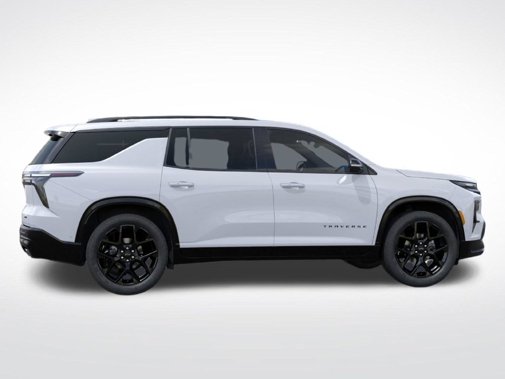 New 2026 Chevrolet Traverse RS w/ LPO, Floor Liner Package AWD/4WD image 5