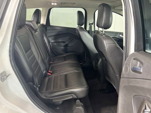 Used 2018 Ford Escape Titanium image 28