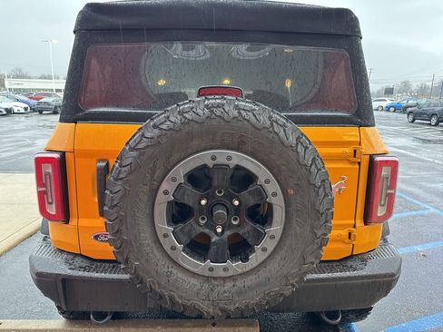 Used 2021 Ford Bronco Badlands image 6