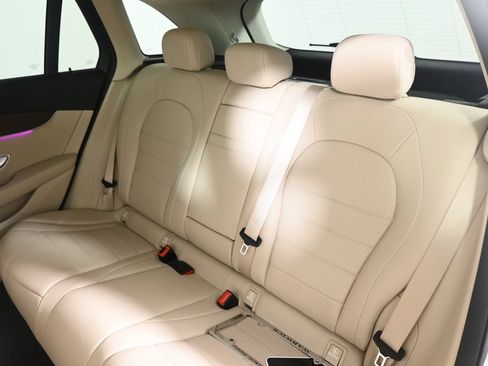 Certified 2021 Mercedes-Benz GLC 300 4MATIC image 4
