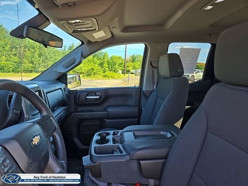 Used 2020 Chevrolet Silverado 1500 Custom w/ Custom Value Package AWD/4WD image 35