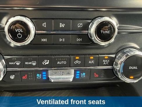 Used 2022 Ford F150 Platinum w/ Equipment Group 701A High AWD/4WD image 27