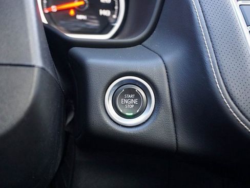 Used 2021 Chevrolet Tahoe Premier w/ Premium Package image 38