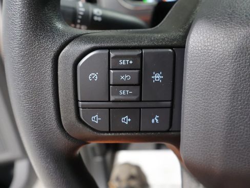 Used 2023 Ford F150 Lightning Pro AWD/4WD image 32
