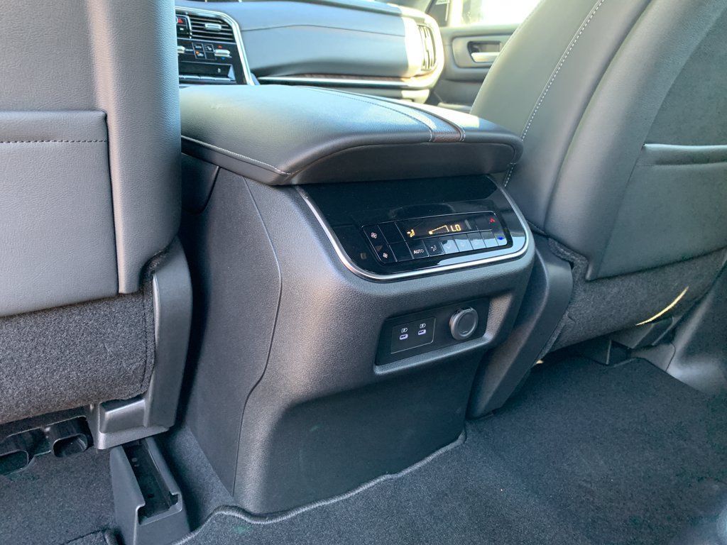 Used 2025 Nissan Armada SL w/ Captain's Chari Seat Package RWD image 28