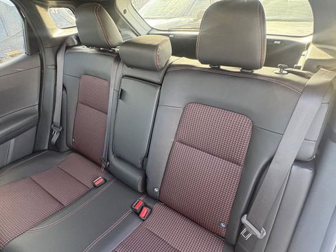 New 2026 Nissan Kicks SR FWD image 22