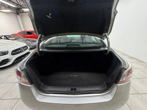 Used 2015 Nissan Altima 2.5 S w/ Power Driver Seat Package FWD image 13