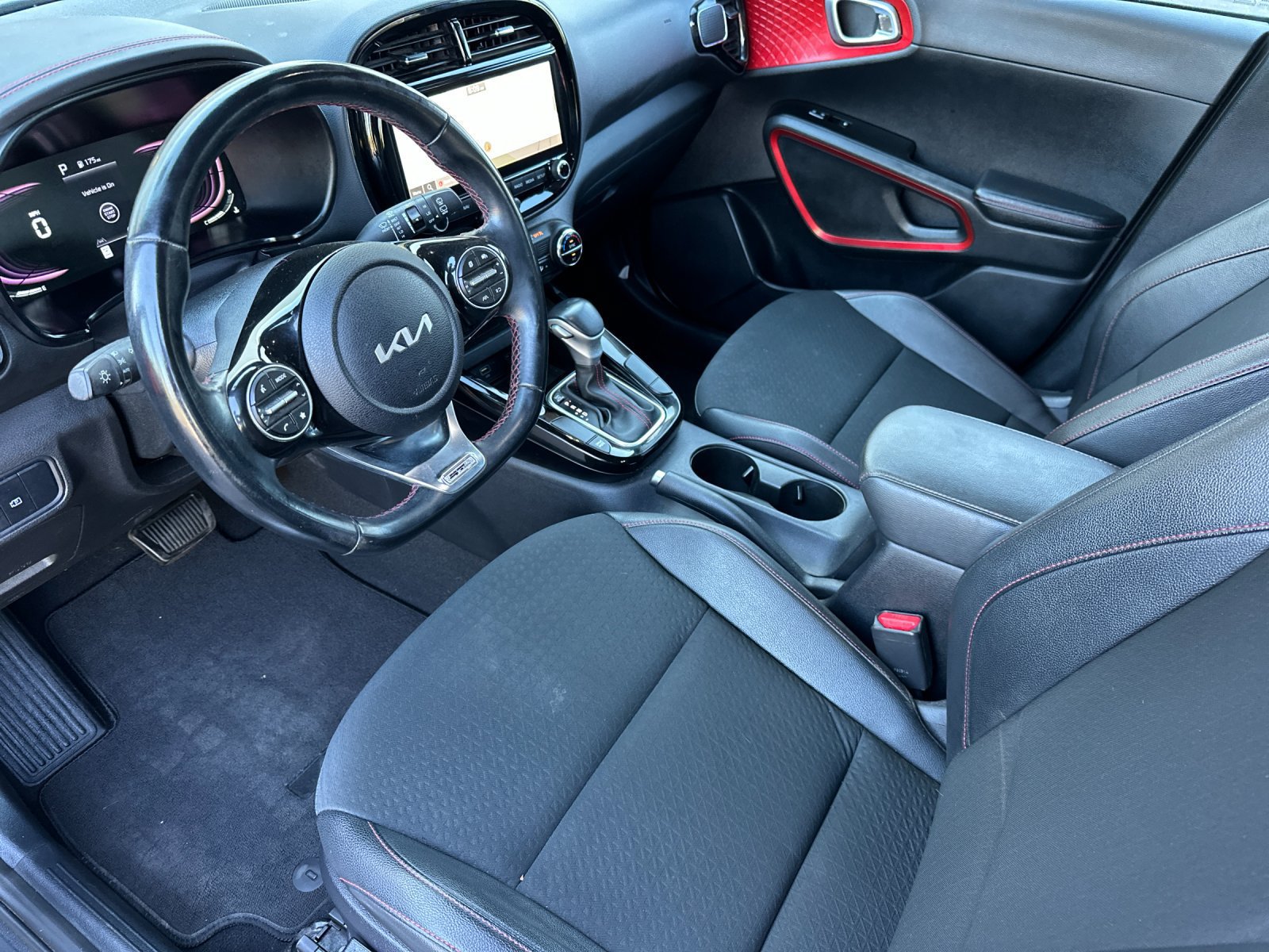Used 2023 Kia Soul GT-Line FWD image 10