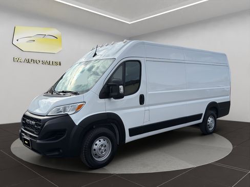 Used 2023 RAM ProMaster 3500 image 3