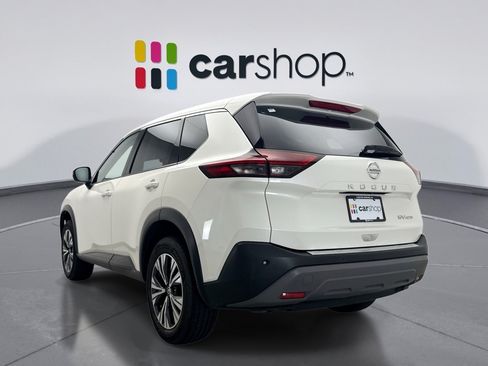 Used 2021 Nissan Rogue SV AWD/4WD image 3