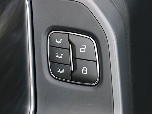 New 2025 Ford F150 Lariat w/ Equipment Group 502A High image 17