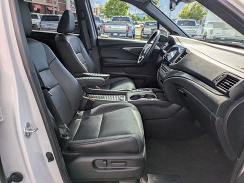Used 2023 Honda Passport EX-L image 34