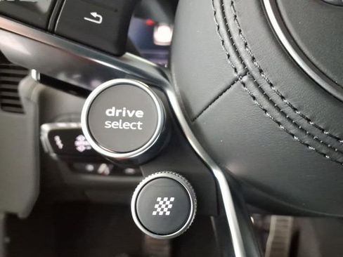 Used 2022 Audi R8 V10 performance image 19