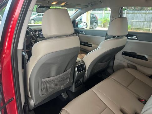 Used 2019 Kia Sportage EX AWD/4WD image 9