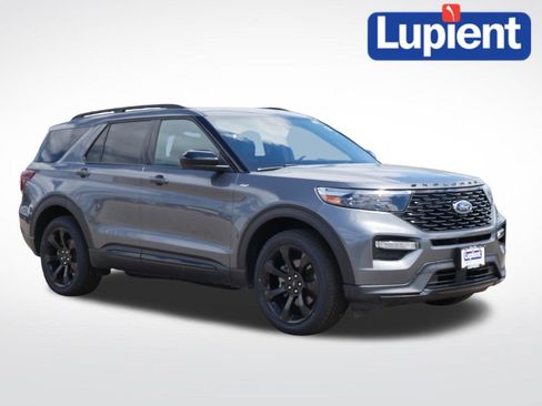 Certified 2024 Ford Explorer ST-Line w/ Class IV Trailer Tow Package AWD/4WD image 1