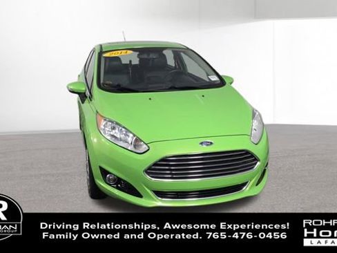 Used 2014 Ford Fiesta Titanium FWD image 3
