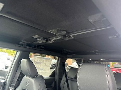 New 2025 Ford Bronco Big Bend w/ Black Diamond Package image 27