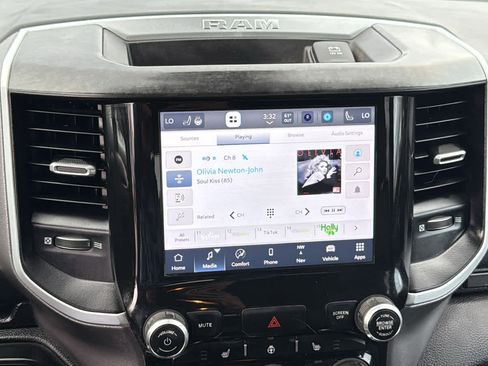 Certified 2022 RAM 1500 Big Horn image 15