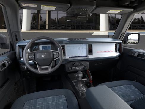 New 2025 Ford Bronco Heritage Edition image 9